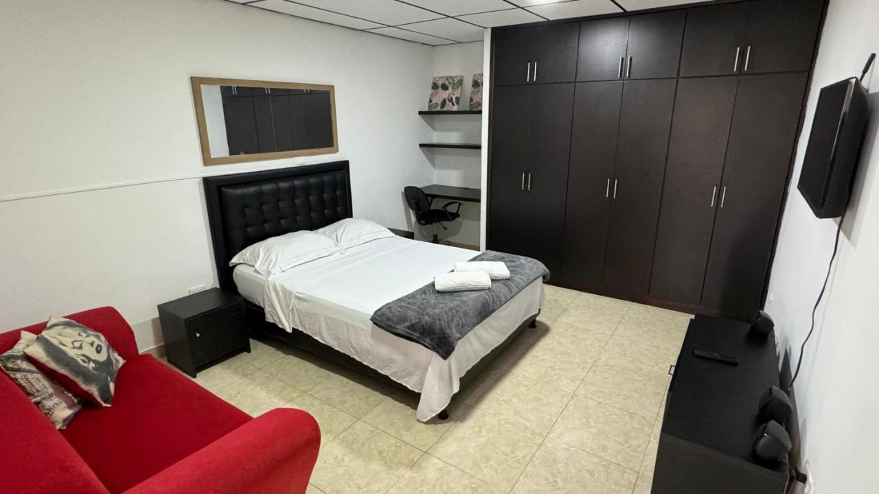 Apartmán Acogedor Apartaestudio Ubicado En La Zona Rosa De Pereira Exteriér fotografie